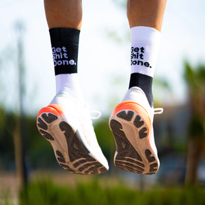 chaussettes socks running run course get shit done Sporcks noir blanc