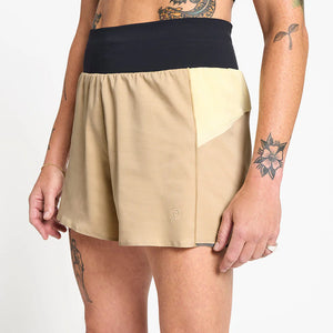 SHORT RUNNING FEMME CIELE W TRNShort 4" Brief Safari